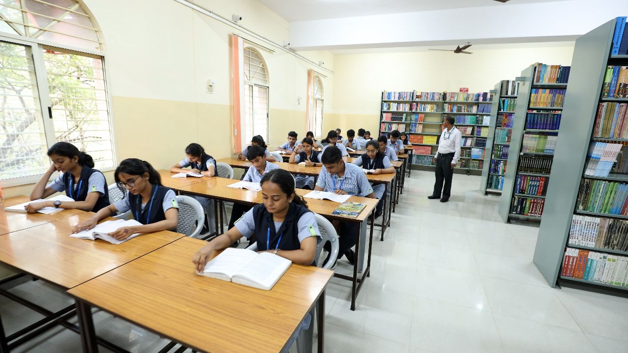 MES Kishora Kendra PU College