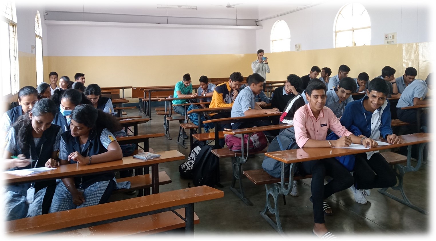 MES Kishora Kendra PU College